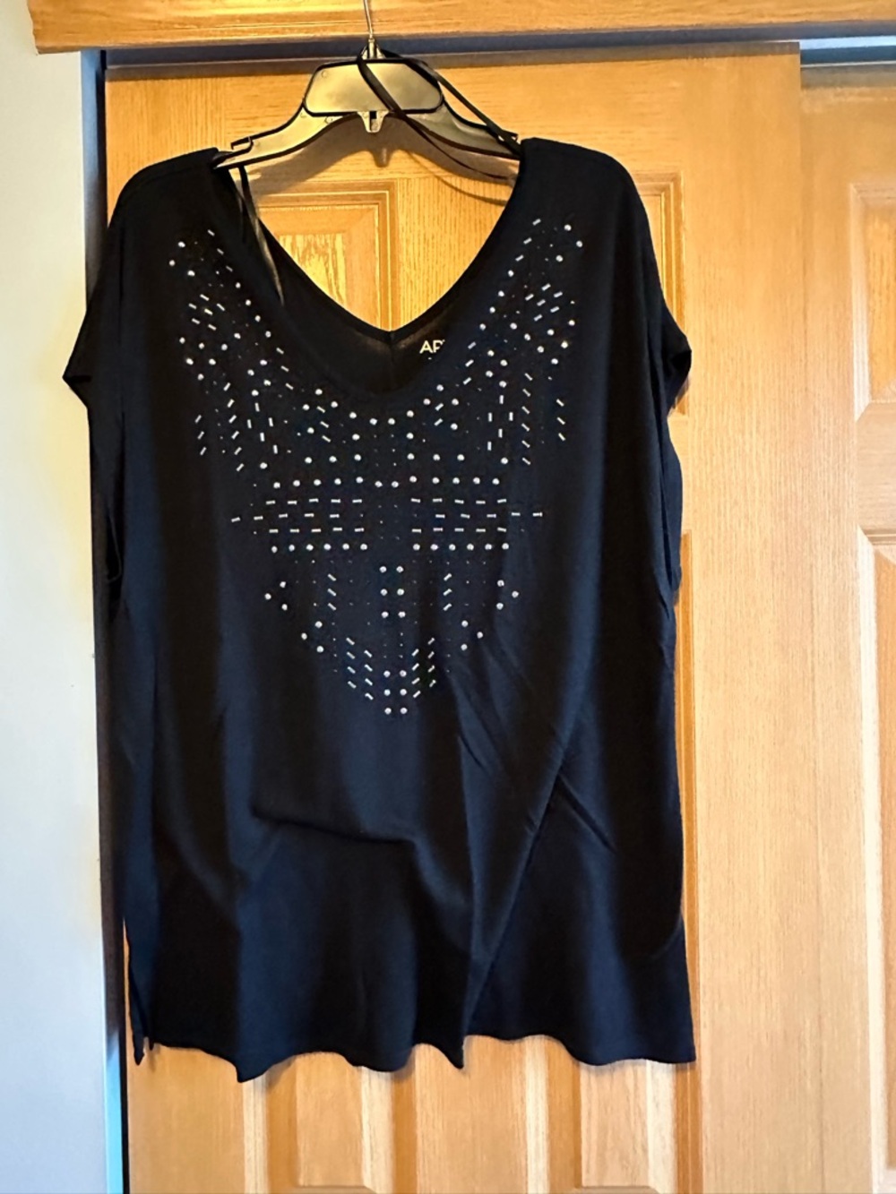 Apt. 9 Black V-Neck Short Sleeve Top with Stud Detailing
